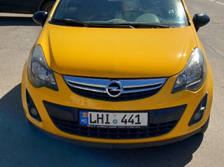 Opel Corsa foto 1