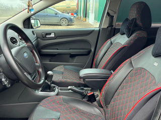 Ford Focus foto 9