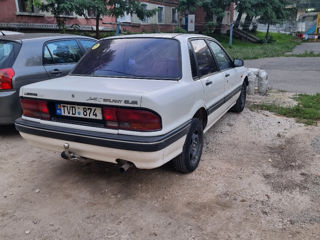 Mitsubishi Galant