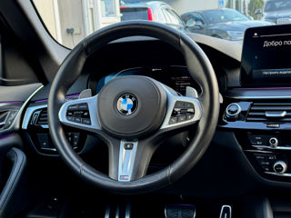 BMW 5 Series foto 8