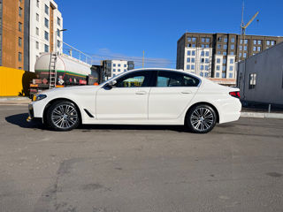 BMW 5 Series foto 9