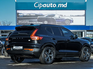 Volvo XC40 foto 2