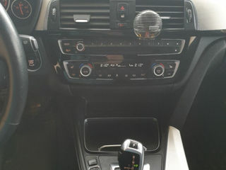 BMW 3 Series foto 10