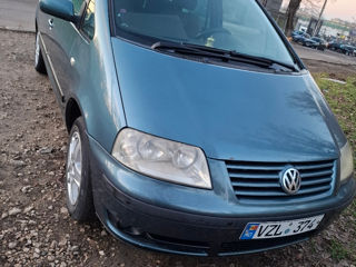 Volkswagen Sharan foto 9