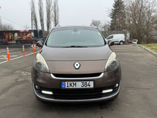 Renault Grand Scenic foto 3