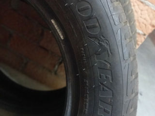 Goodyear  215/60 R16 Iarnă foto 4