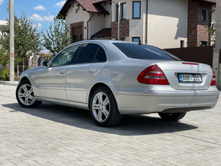 Mercedes E-Class foto 4