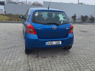 Toyota Yaris foto 5