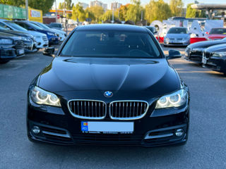 BMW 5 Series foto 2