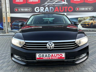 Volkswagen Passat foto 2