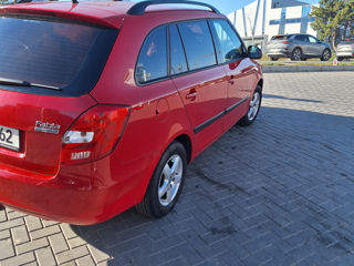 Skoda Fabia foto 2