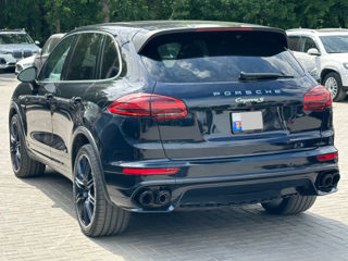 Porsche Cayenne foto 5