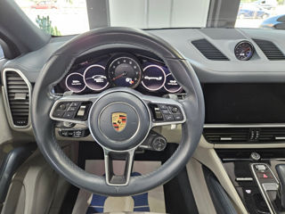 Porsche Cayenne foto 11