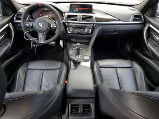 BMW 3 Series foto 8