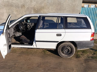 Opel Astra foto 7