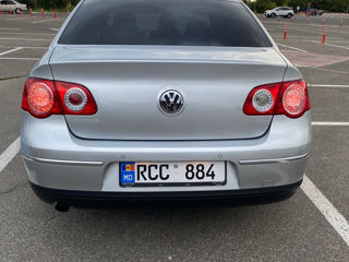 Volkswagen Passat foto 5