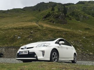 Toyota Prius foto 3