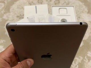 Apple iPad mini 4 128GB Wi-Fi 7.9inch Space Gray foto 7