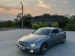 Mercedes CLS-Class foto 3