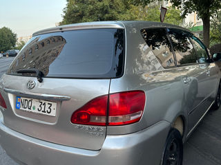Toyota Avensis Verso