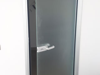 Pereți și uși din sticlă securizată / офисные перегородки и двери из безопасного стекла foto 14