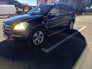 Mercedes GL-Class