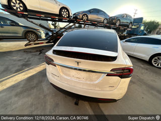 Tesla Model X foto 9