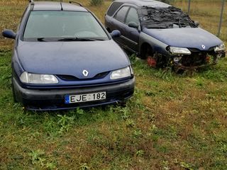 Renault Laguna foto 2