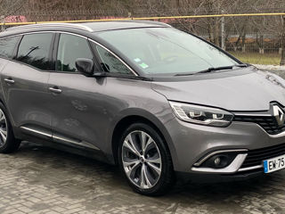 Renault Grand Scenic foto 2