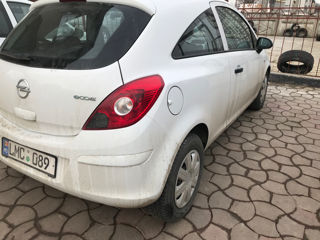 Opel Corsa foto 9