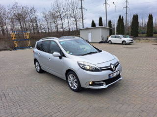 Renault Grand Scenic foto 3