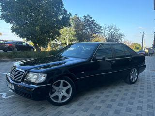 Mercedes S-Class foto 1