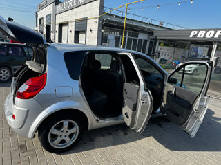 Renault Scenic foto 6