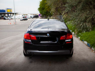 BMW 5 Series foto 7