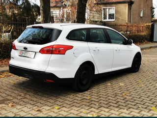 Ford Focus foto 4