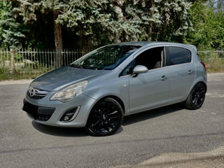 Opel Corsa foto 2