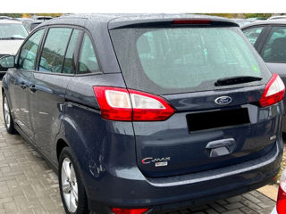 Ford Grand C-MAX foto 2