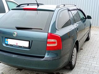 Skoda Octavia foto 4