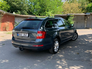 Skoda Octavia foto 3