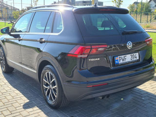 Volkswagen Tiguan foto 4