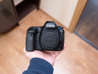 Canon 6D Mark II