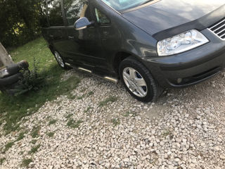 Volkswagen Sharan foto 4