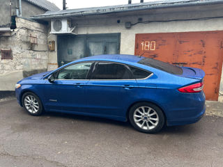 Ford Fusion foto 4