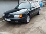 Audi 100 foto 1