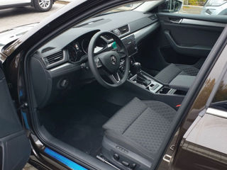 Skoda Superb foto 4