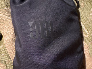 Продам JBL LIVE 660 NC