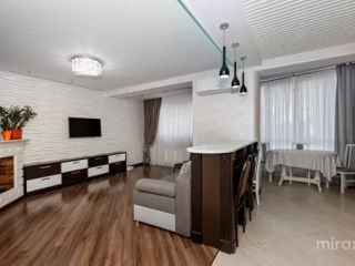 Apartament cu 4 camere, 99 m², Centru, Chișinău foto 3