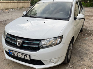 Dacia Logan foto 2