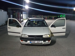 Volkswagen Vento foto 1