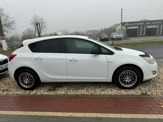 Opel Astra foto 3